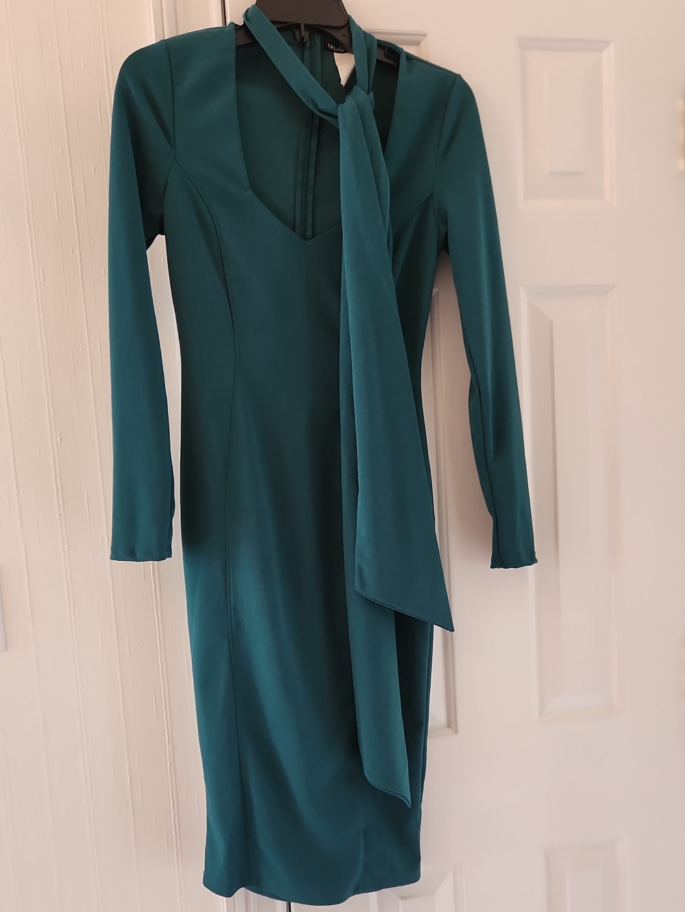 Fashion Nova Teal Long-Sleeve Tie-Neck Sheath Dress Has Stretch